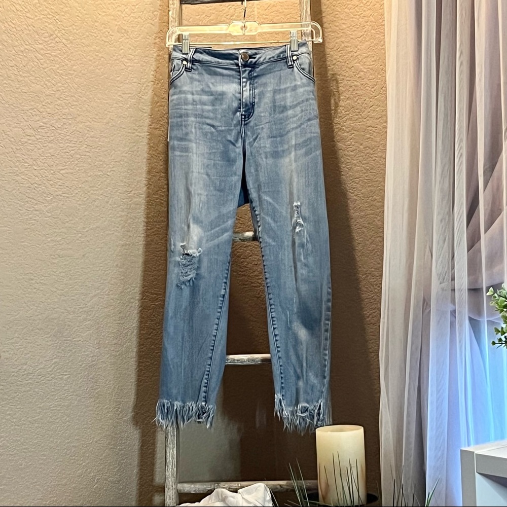 Lane Bryant Jeans Straight, Destructed! Size 20 Petite